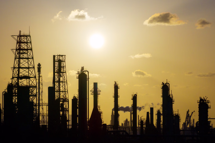 Port and tanker infrastructure serving Middle East markets